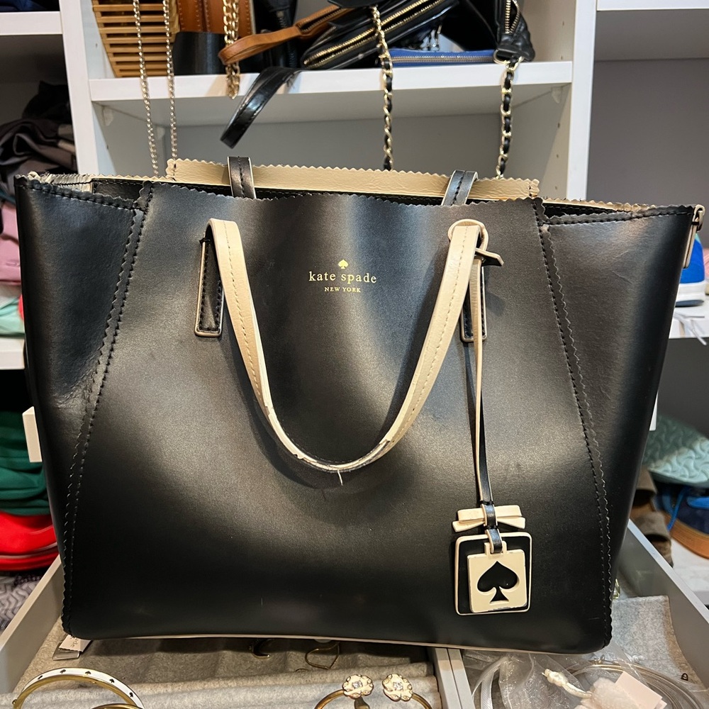 Black used Kate spade bag